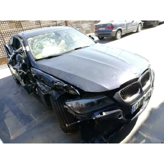 BMW SERIE 3 BERLINA (E90) '2010 320D AZUL
