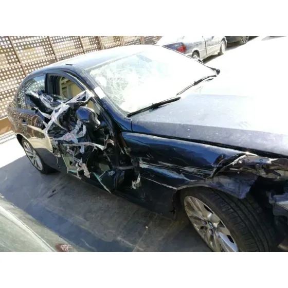 BMW SERIE 3 BERLINA (E90) '2010 320D AZUL
