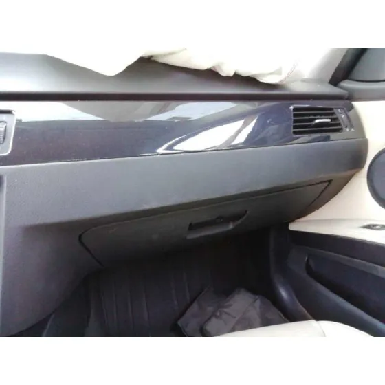 BMW SERIE 3 BERLINA (E90) '2010 320D AZUL