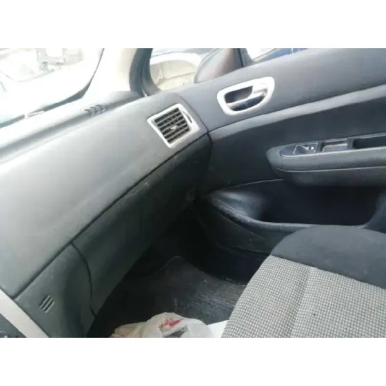 PEUGEOT 307 BERLINA (S2) '2005 D-SIGN GRIS