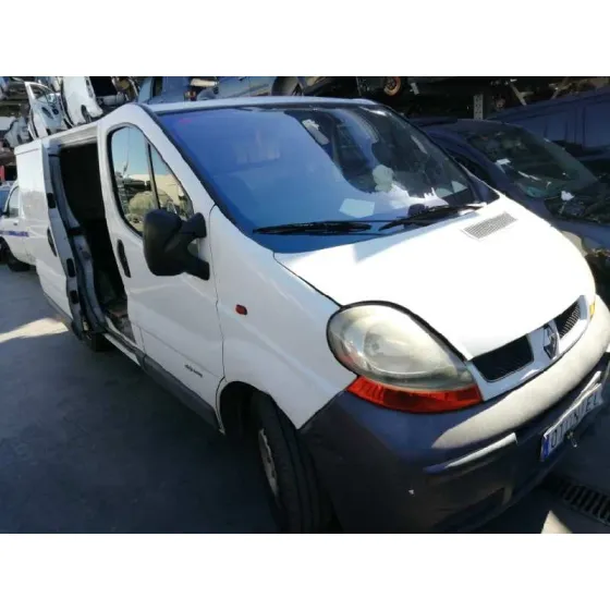 RENAULT TRAFIC CAJA CERRADA (AB 4.01) '2004 1.9 DIESEL BLANCO