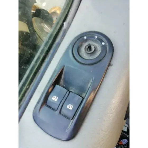 RENAULT TRAFIC CAJA CERRADA (AB 4.01) '2004 1.9 DIESEL BLANCO