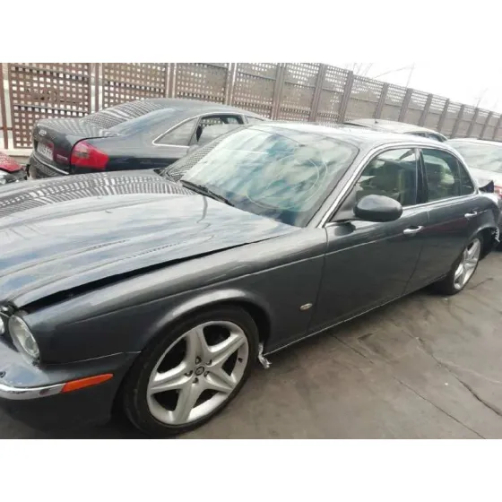 JAGUAR XJ 2007 2.7 D XJ6 EXECUTIVE GRIS
