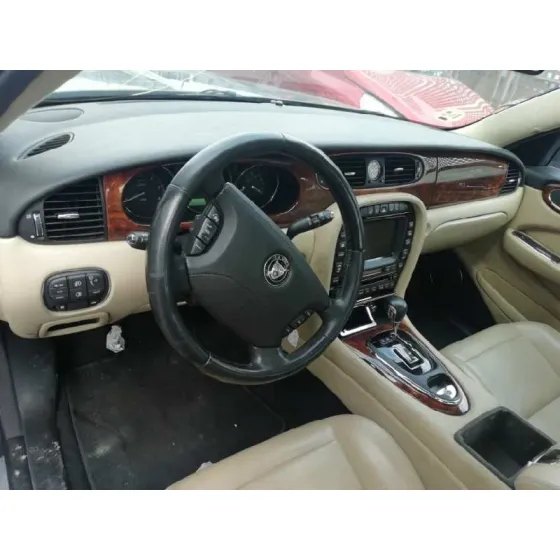 JAGUAR XJ 2007 2.7 D XJ6 EXECUTIVE GRIS