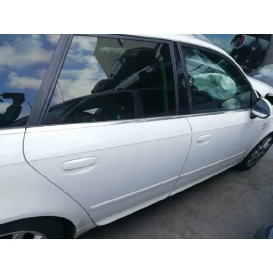 SEAT EXEO ST (3R5)(2009>) '2013 REFERENCE BLANCO