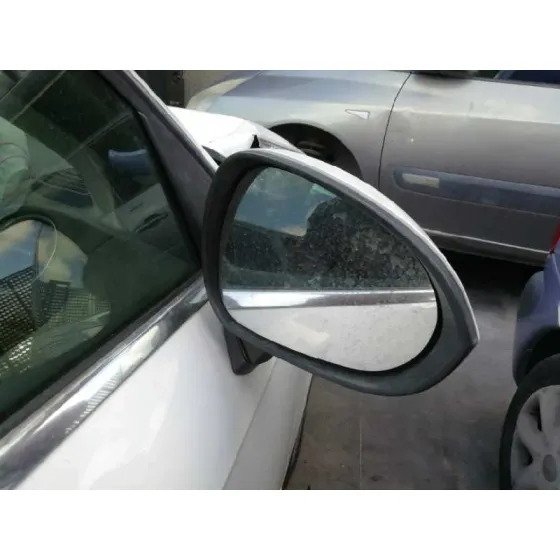SEAT EXEO ST (3R5)(2009>) '2013 REFERENCE BLANCO
