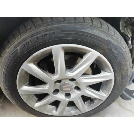 SEAT EXEO ST (3R5)(2009>) '2013 REFERENCE BLANCO