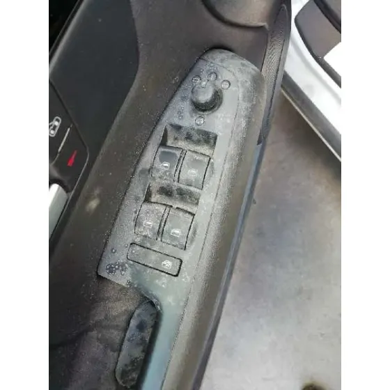 SEAT EXEO ST (3R5)(2009>) '2013 REFERENCE BLANCO