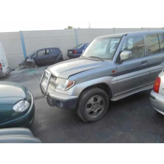 MITSUBISHI MONTERO PININ (H60/H70) '2002 2000 GDI (5-PTAS.) GRIS