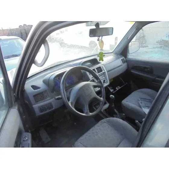 MITSUBISHI MONTERO PININ (H60/H70) '2002 2000 GDI (5-PTAS.) GRIS