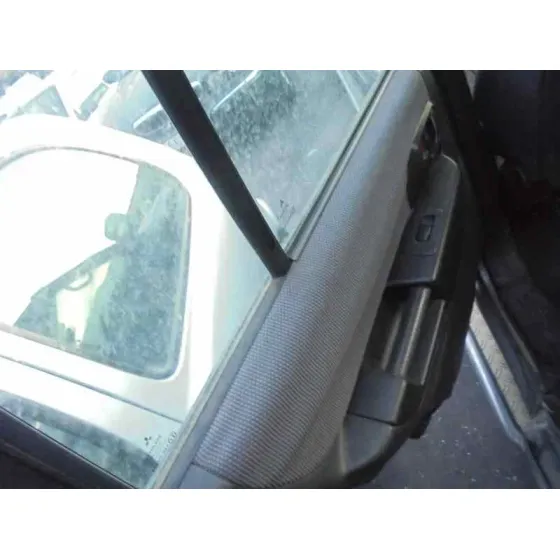 MITSUBISHI MONTERO PININ (H60/H70) '2002 2000 GDI (5-PTAS.) GRIS