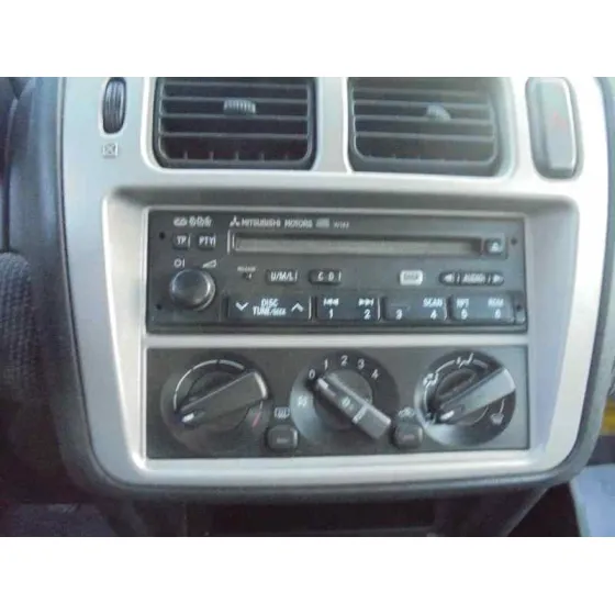 MITSUBISHI MONTERO PININ (H60/H70) '2002 2000 GDI (5-PTAS.) GRIS