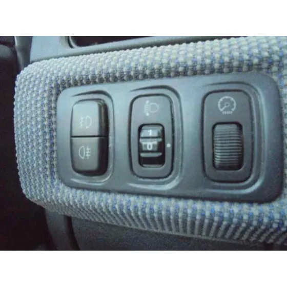 MITSUBISHI MONTERO PININ (H60/H70) '2002 2000 GDI (5-PTAS.) GRIS