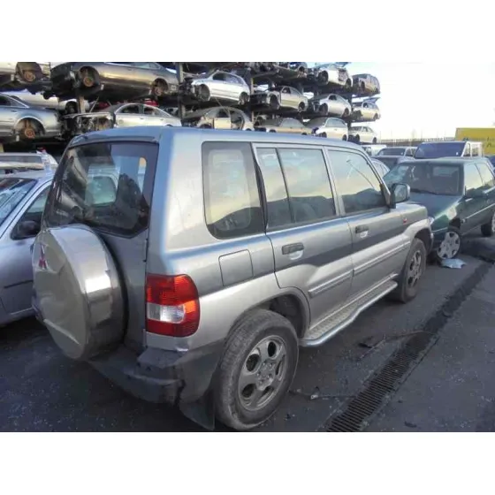 MITSUBISHI MONTERO PININ (H60/H70) '2002 2000 GDI (5-PTAS.) GRIS