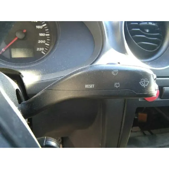SEAT IBIZA (6L1) 2002 COOL AZUL