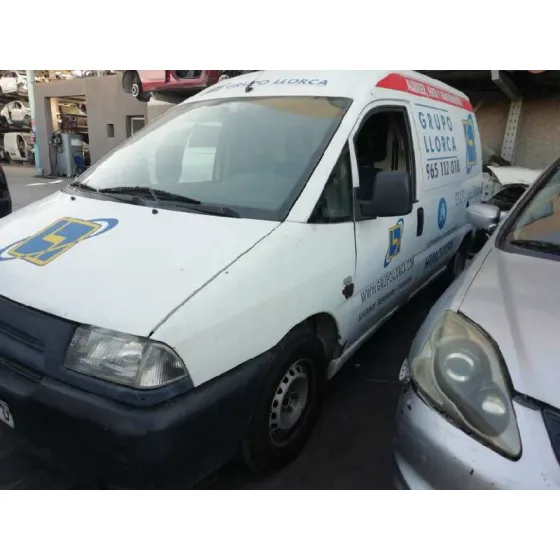 FIAT SCUDO (222) '2001 1.9 DIESEL BLANCA