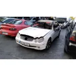MERCEDES-BENZ CLASE CLK (W209) COUPE MERCEDES CLASE CLK (W209) COUPE '2003 * BLANCO/QUEMADO 2002
