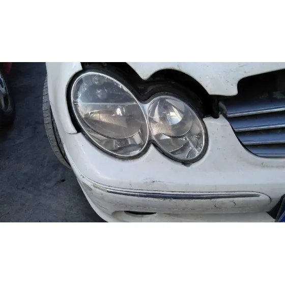 MERCEDES CLASE CLK (W209) COUPE '2003 * BLANCO/QUEMADO