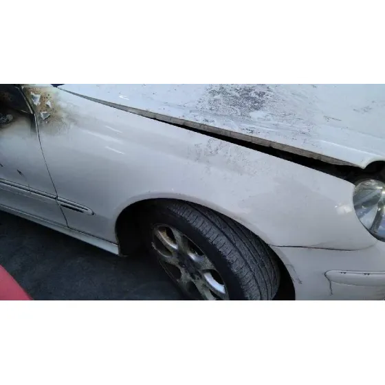 MERCEDES CLASE CLK (W209) COUPE '2003 * BLANCO/QUEMADO