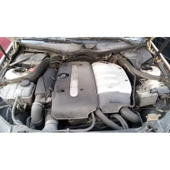 MERCEDES CLASE CLK (W209) COUPE '2003 * BLANCO/QUEMADO