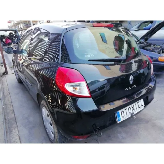 RENAULT CLIO III '2010 AUTHENTIQUE NEGRO