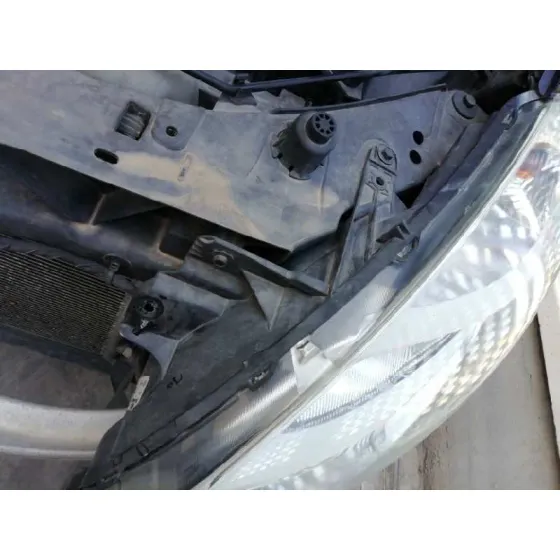 RENAULT CLIO III '2010 AUTHENTIQUE NEGRO