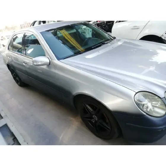 MERCEDES CLASE E (W211) BERLINA '2002 E 270 CDI (211.016) GRIS