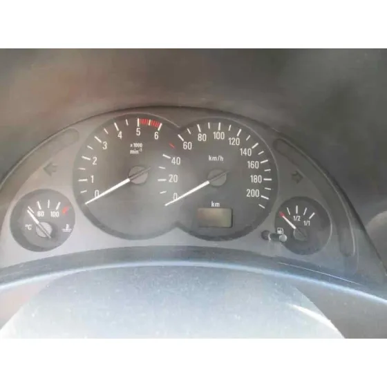 OPEL CORSA C '2002 CLUB GRIS