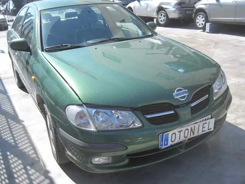 NISSAN ALMERA (N16/E) NISSAN ALMERA (N16/E) '2001 ACENTA VERDE 2002
