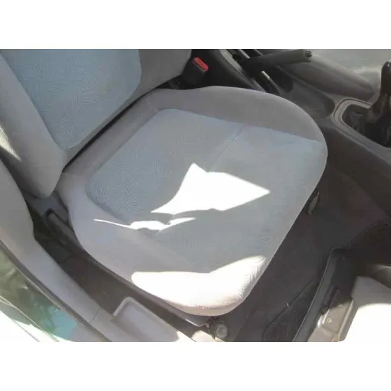 NISSAN ALMERA (N16/E) '2001 ACENTA VERDE