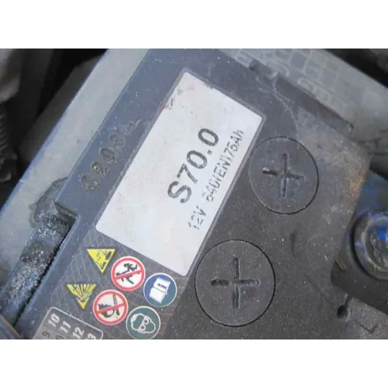 NISSAN ALMERA (N16/E) '2001 ACENTA VERDE