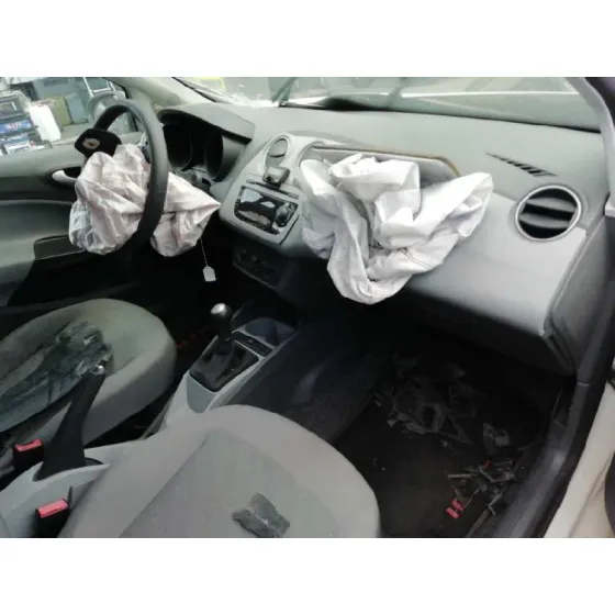 SEAT IBIZA (6J5) '2010 REFERENCE BLANCO