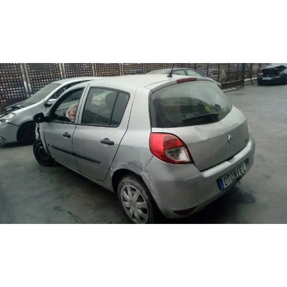 RENAULT CLIO III '2013 1.2 PLATA