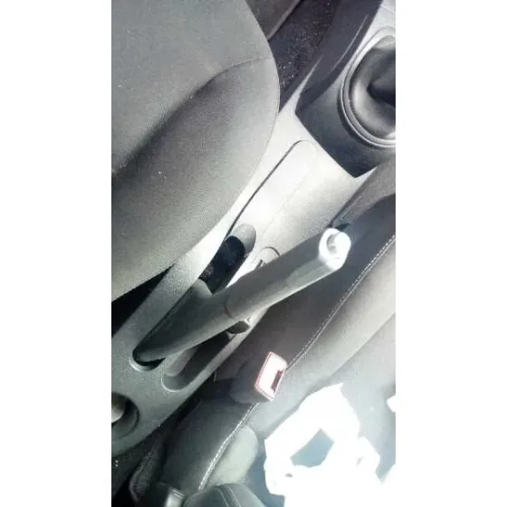 RENAULT CLIO III '2013 1.2 PLATA
