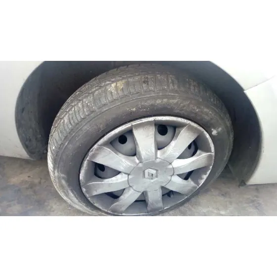 RENAULT CLIO III '2013 1.2 PLATA