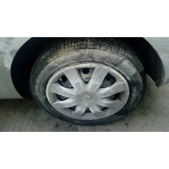 RENAULT CLIO III '2013 1.2 PLATA