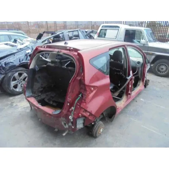NISSAN NOTE '2014 ACENTA GRANATE