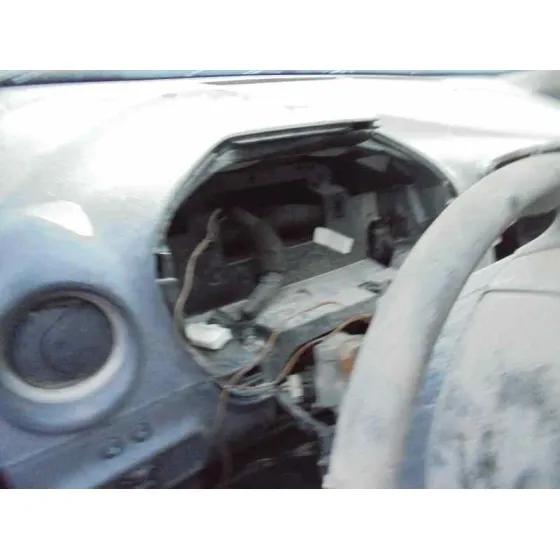 NISSAN NOTE '2014 ACENTA GRANATE