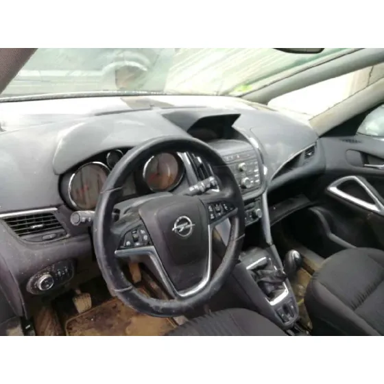 OPEL ZAFIRA TOURER '2015 SELECTIVE BLANCO