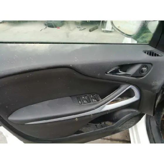 OPEL ZAFIRA TOURER '2015 SELECTIVE BLANCO
