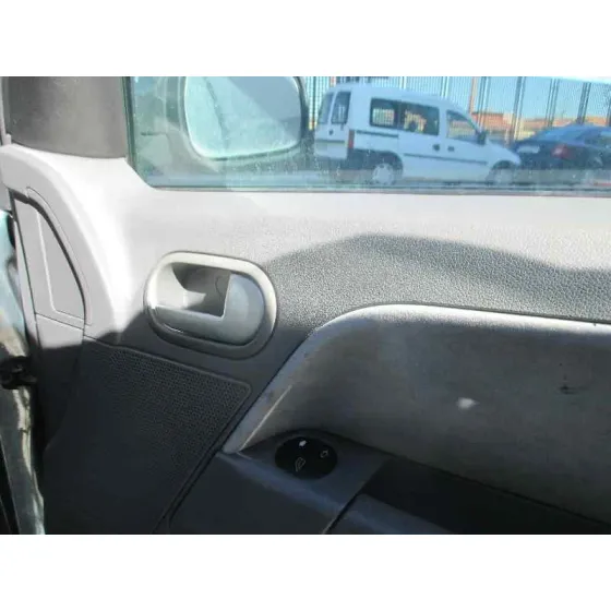 FORD FUSION (CBK) '2003 AMBIENTE VERDE