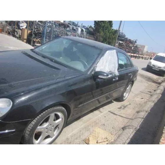 MERCEDES CLASE E (W211) BERLINA '2005 3.0 CDI CAT NEGRO