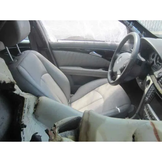 MERCEDES CLASE E (W211) BERLINA '2005 3.0 CDI CAT NEGRO