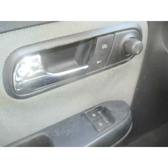 SEAT IBIZA (6L1) '2004 COOL NEGRO