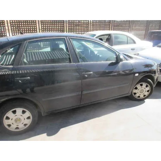 SEAT IBIZA (6L1) '2004 COOL NEGRO
