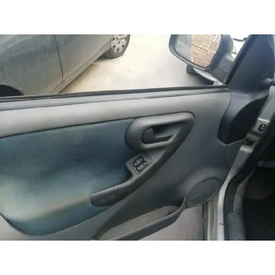 OPEL CORSA C '2002 CLUB GRIS