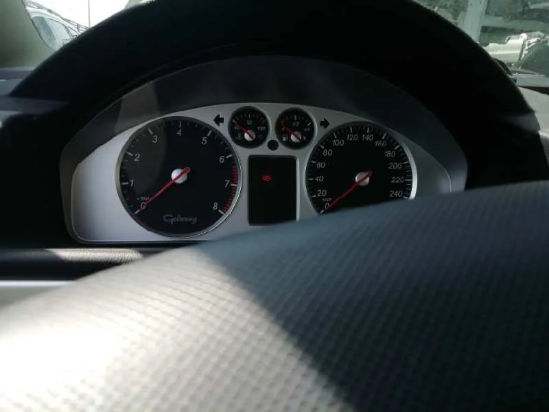 FORD GALAXY (VY) FORD GALAXY (VY) '2001 2.3 16V CAT BLANCO 2000