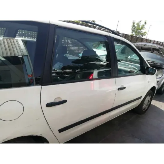 FORD GALAXY (VY) '2001 2.3 16V CAT BLANCO
