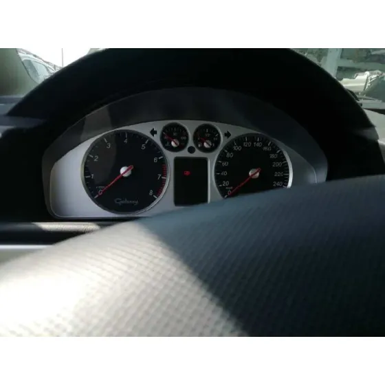 FORD GALAXY (VY) '2001 2.3 16V CAT BLANCO