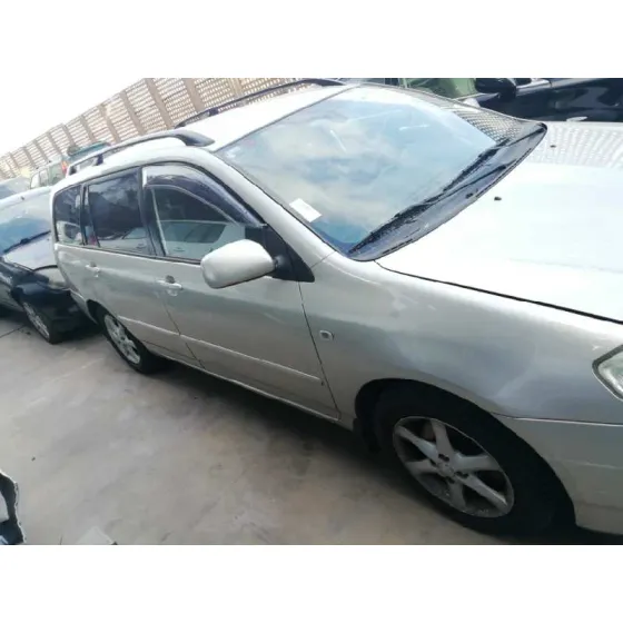 TOYOTA COROLLA FAMILIAR (E12) '2006 2.0 D-4D SOL GRIS